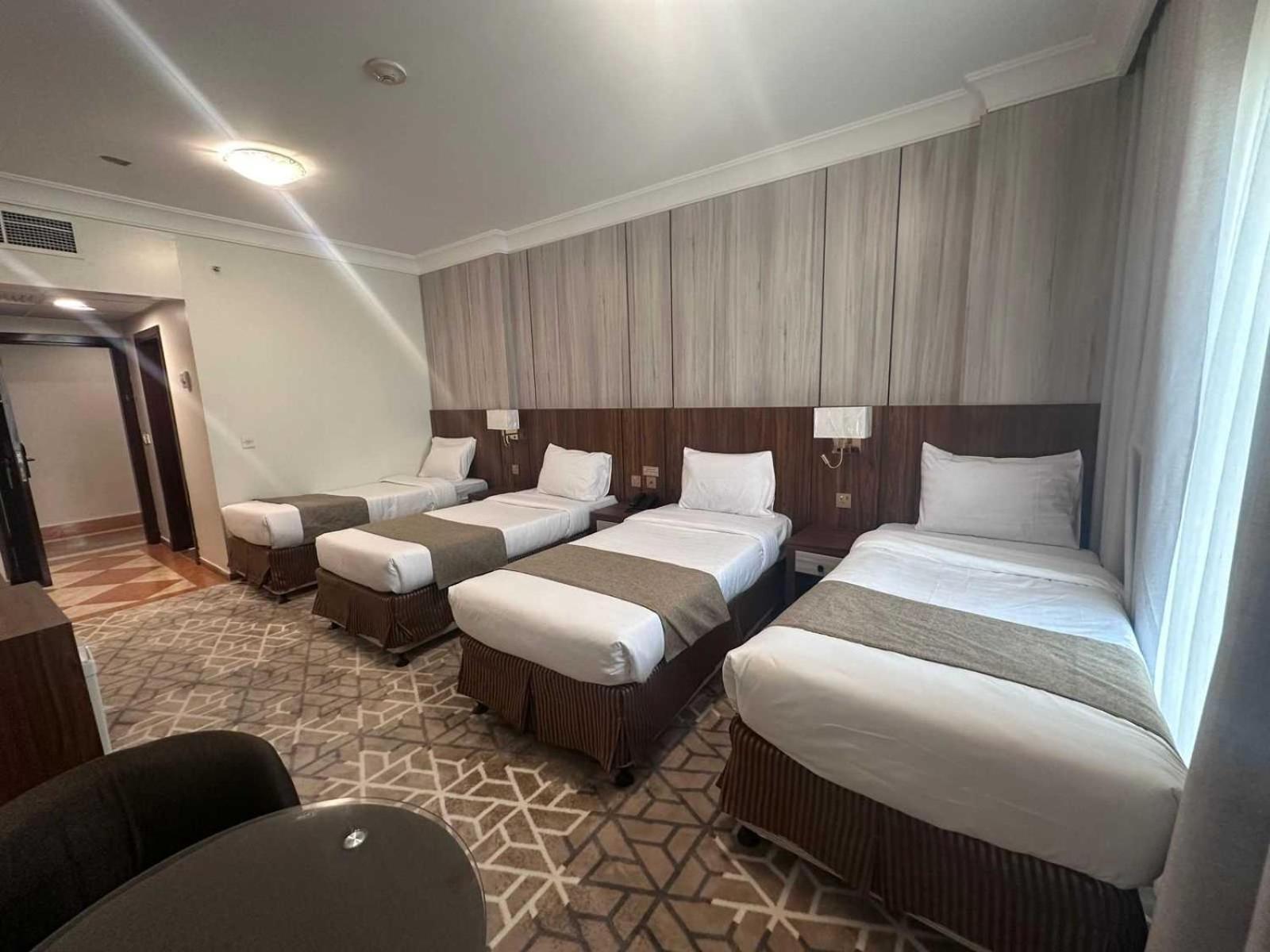 Diyar Al Salam Silver Hotel Médine Extérieur photo